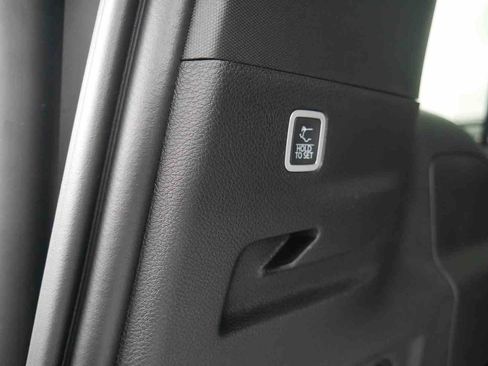 New 2025 Jeep Wagoneer L Series II w/ Convenience Group I image 7