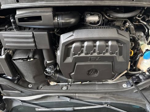 Used 2018 Volkswagen Passat 2.0T SE w/ SE Lighting Package image 44