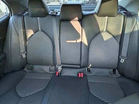 Used 2024 Toyota Camry SE w/ Convenience Package image 13