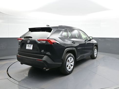 Used 2019 Toyota RAV4 LE w/ All Weather Liner Package AWD/4WD image 6