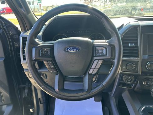 Used 2019 Ford F150 XLT w/ Equipment Group 302A Luxury image 16