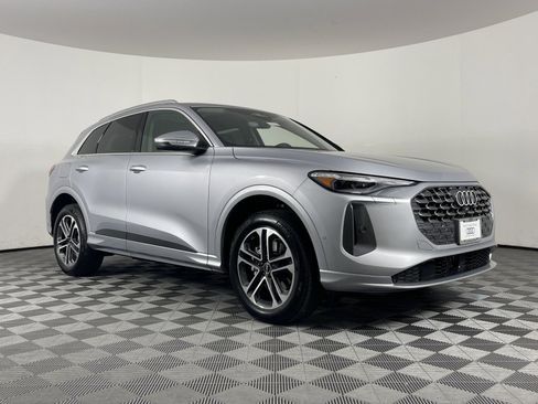 New 2025 Audi Q5 Premium Plus image 21