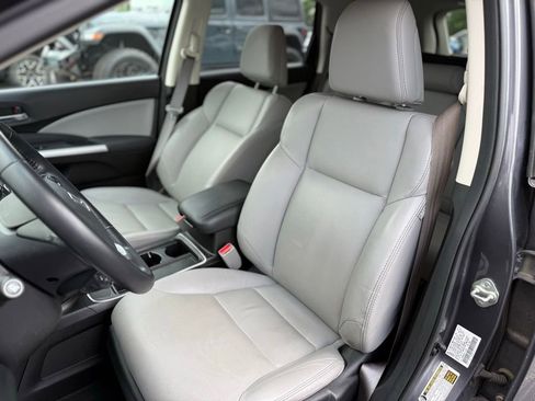 Used 2015 Honda CR-V Touring image 11