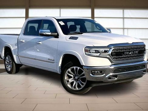 Used 2023 RAM 1500 Limited image 12