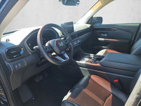 Used 2023 Honda Pilot EX-L image 9