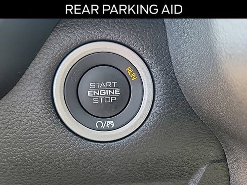 Used 2025 RAM 1500 Big Horn AWD/4WD image 33