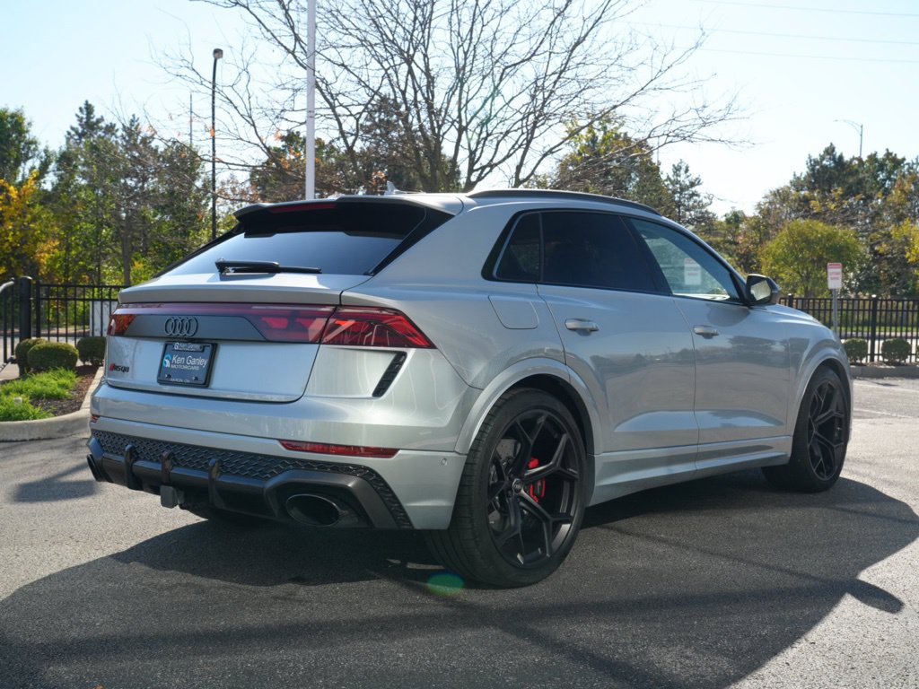 Used 2025 Audi RS Q8 performance AWD/4WD image 16