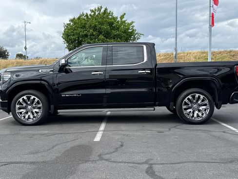 New 2026 GMC Sierra 1500 Denali w/ Denali Reserve Package image 8