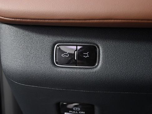 New 2026 Lincoln Navigator L Reserve AWD/4WD image 25