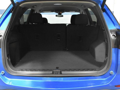 Used 2024 Chevrolet Equinox LT w/ LPO, Floor Liner Package FWD image 25