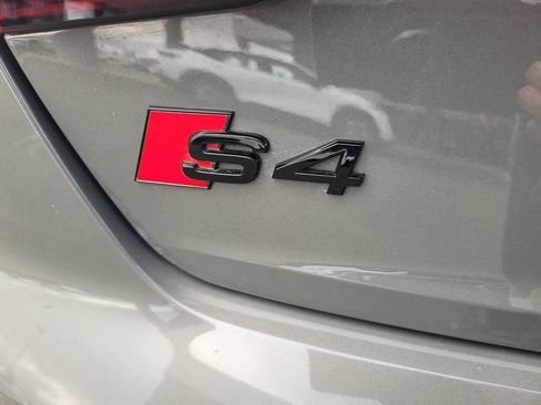 Used 2023 Audi S4 Premium Plus w/ Premium Plus Package image 10