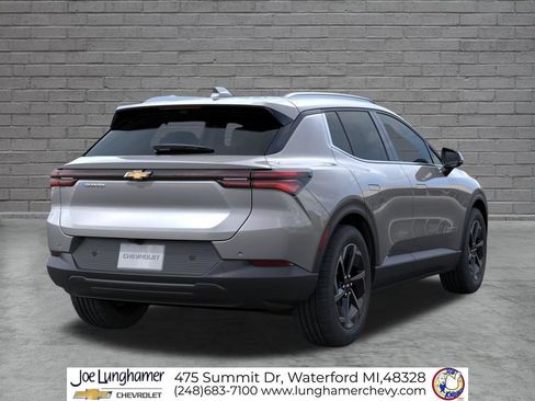 New 2026 Chevrolet Equinox EV LT FWD image 4
