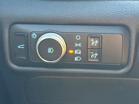 Used 2020 Ford Explorer Limited RWD image 21