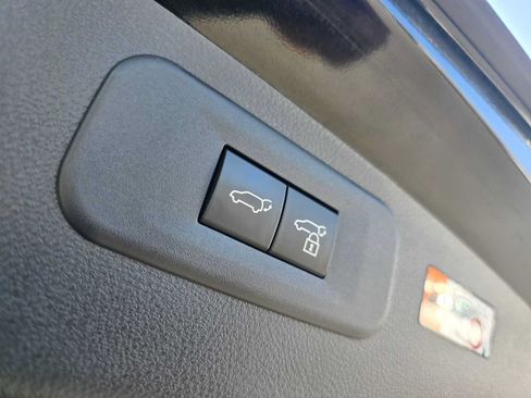 Certified 2025 Lexus NX 250 FWD image 15