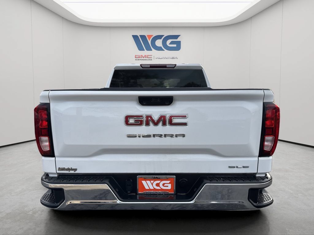 Used 2023 GMC Sierra 1500 SLE AWD/4WD image 4