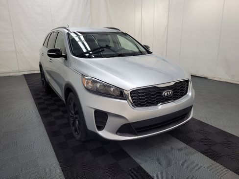 Used 2019 Kia Sorento S AWD/4WD image 13