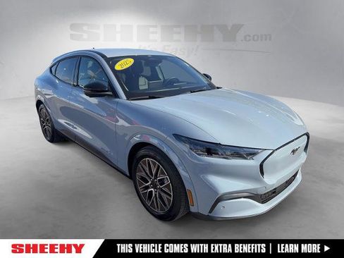 Certified 2025 Ford Mustang Mach-E Premium image 1