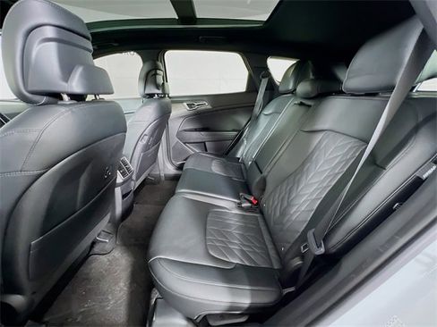 Used 2024 Kia Sportage X-Line w/ X-Line Premium Package image 24