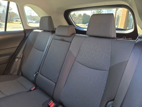 Used 2025 Toyota RAV4 XLE image 13