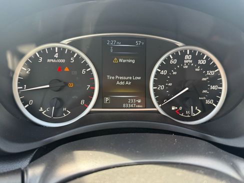 Used 2018 Nissan Sentra S image 25