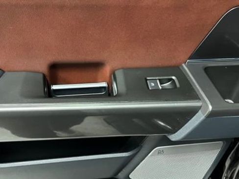 Used 2022 Ford F150 Lariat image 44