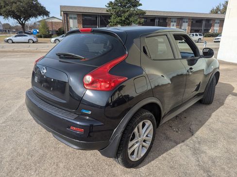 Used 2014 Nissan Juke S image 3