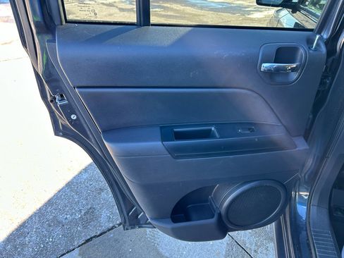 Used 2015 Jeep Patriot Sport w/ Power Value Group image 13