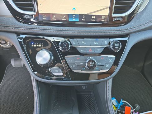 New 2026 Chrysler Pacifica Pinnacle image 29