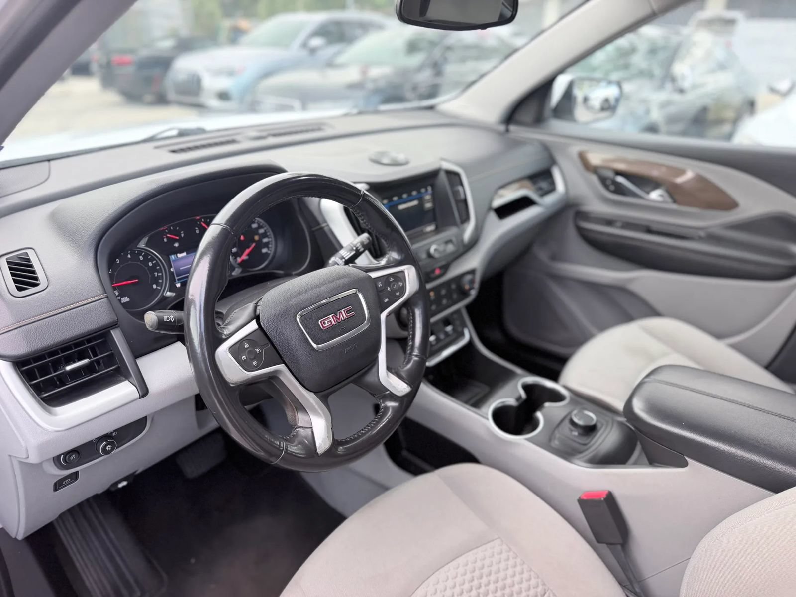 Used 2019 GMC Terrain SLE FWD image 17