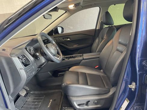 Certified 2023 Nissan Rogue SL w/ SL Premium Package FWD image 10
