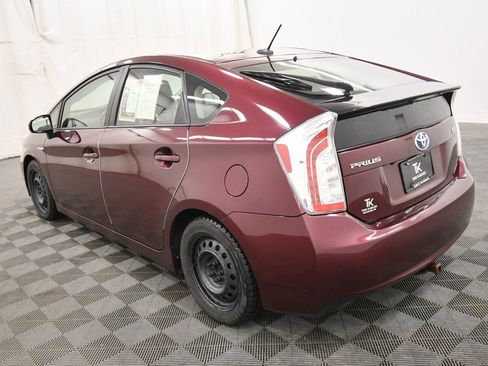 Used 2013 Toyota Prius image 4