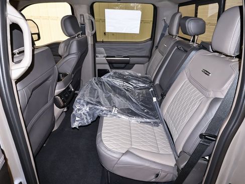 New 2026 Ford F350 Platinum w/ Platinum Plus Package image 13