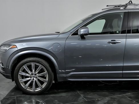 Used 2016 Volvo XC90 T8 Momentum w/ Vision Package AWD/4WD image 6