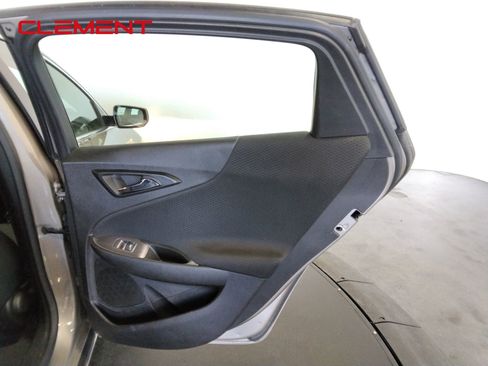 Used 2023 Chevrolet Malibu LT image 30