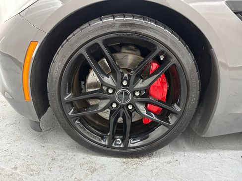 Used 2015 Chevrolet Corvette Stingray Coupe w/ 2LT Preferred Equipment Group image 27