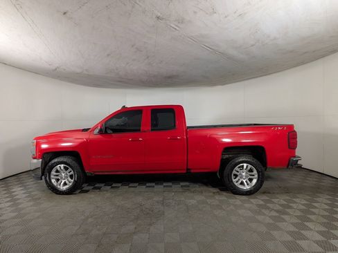 Used 2019 Chevrolet Silverado 1500 LT w/ All Star Edition image 3