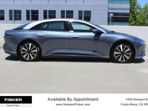 Used 2024 Lucid Air Touring AWD/4WD image 18