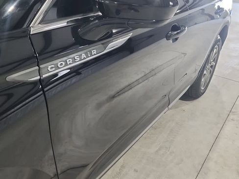 Used 2021 Lincoln Corsair FWD image 10