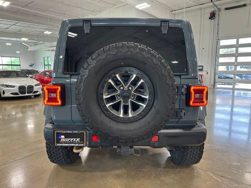 Used 2024 Jeep Wrangler Unlimited Rubicon 392 AWD/4WD image 7