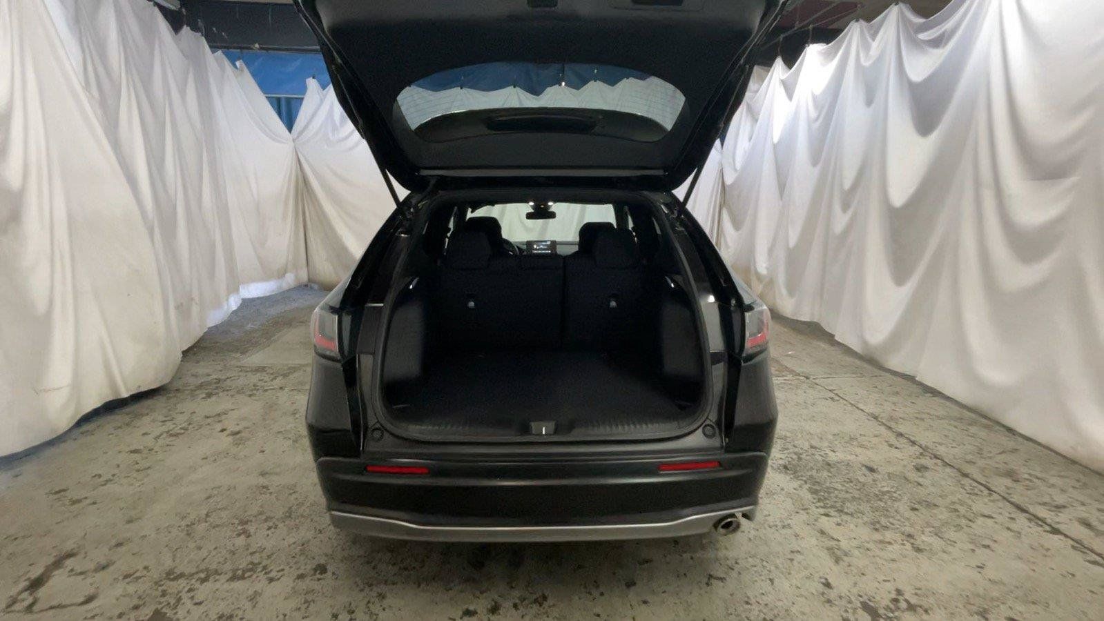 Certified 2024 Honda HR-V Sport image 21