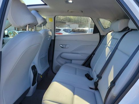 Certified 2025 Hyundai Kona Limited image 12