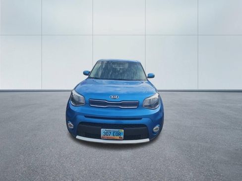 Used 2017 Kia Soul + w/ Designer's Package FWD image 10