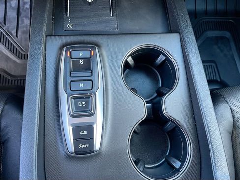 Used 2025 Honda Ridgeline TrailSport image 17