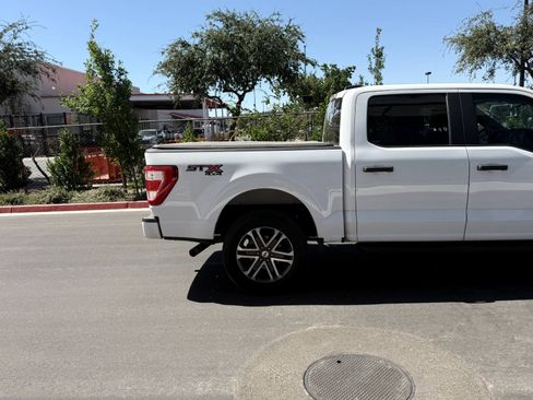 Used 2022 Ford F150 XL AWD/4WD image 5