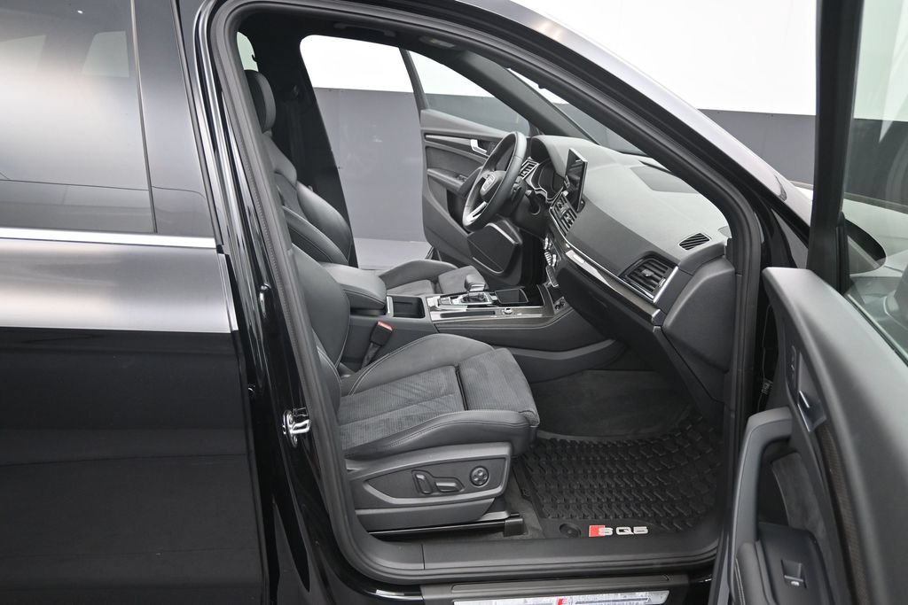 Used 2022 Audi SQ5 Premium Plus AWD/4WD image 20