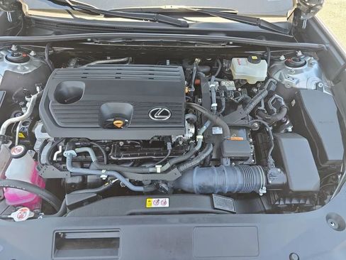 Used 2022 Lexus ES 300h w/ Premium Package FWD image 56