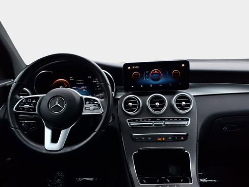 Used 2022 Mercedes-Benz GLC 300 GLC 300 image 15
