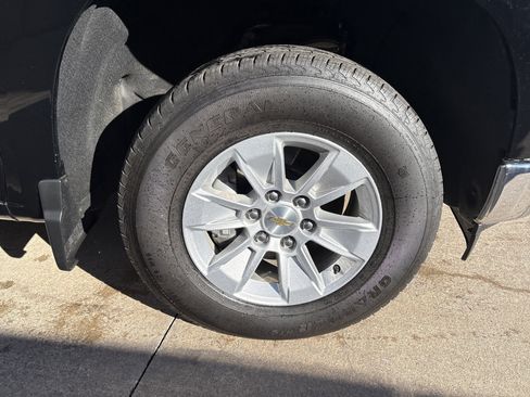 Used 2025 Chevrolet Silverado 1500 LT image 13