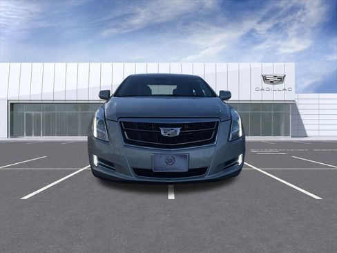 Used 2016 Cadillac XTS Luxury w/ Driver Awareness Package image 3