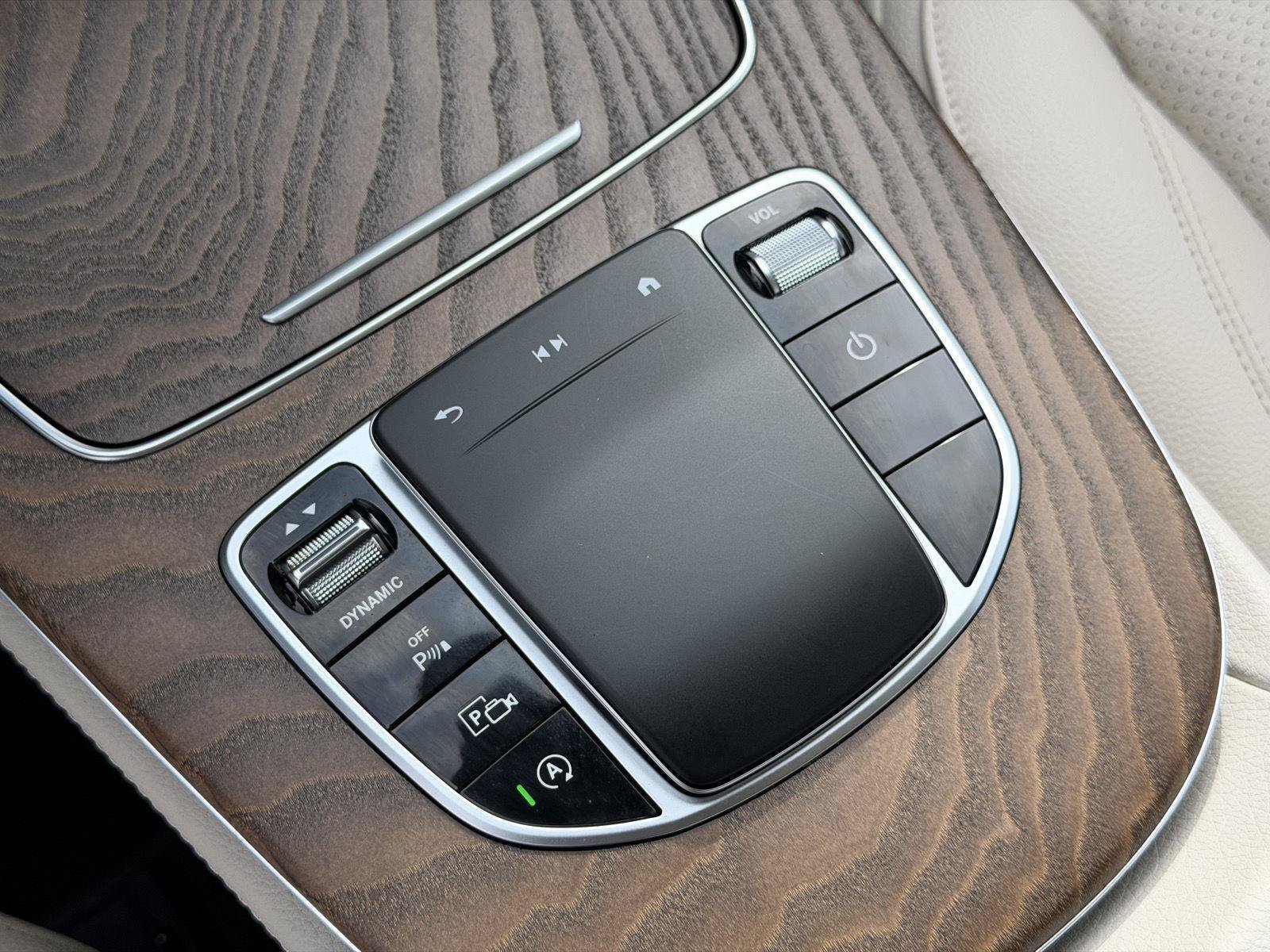Used 2022 Mercedes-Benz E 350 4MATIC Sedan image 22